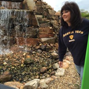 Meet your Posher, Deborah